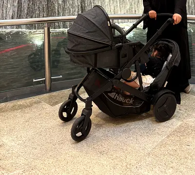 Double baby stroller (twins stroller)