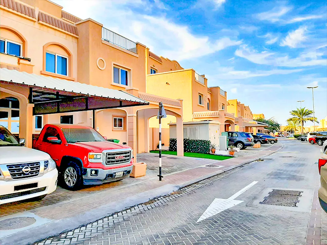 AMAZING DEAL 3BR VILLA SINGLE ROW BEST LAYOUT