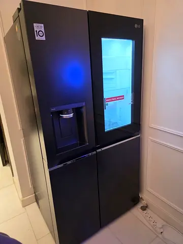 LG Side-by-Side Refrigerator with InstaView Door and Water Dispenser - Black