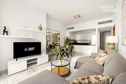 High Floor Luxury | Stunning Water Views