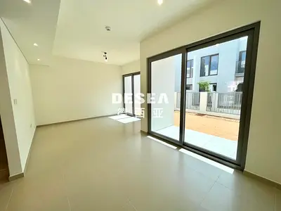 تاون هاوس حديث من 3 غرف نوم | إيلان تلال الغاف | مخطط مفتوح | الوصول إلى الحديقة