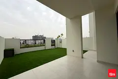 Single Row | Prime Location | Brand New