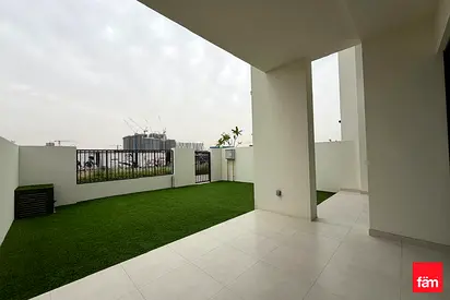 Single Row | Prime Location | Brand New