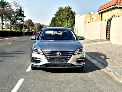 GCC SPECS 2023 MG 5 AVAILABLE IN CASH AND BANK FINANCE WITH 0 DOWNPAYMENT