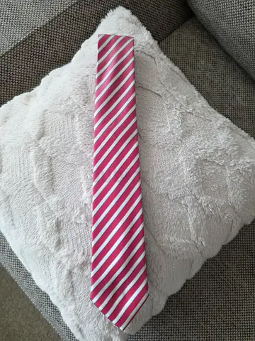 Tie