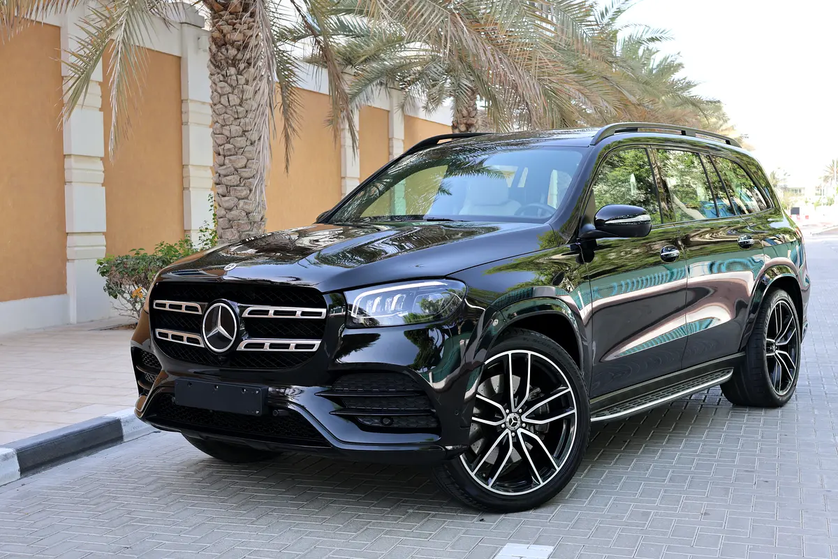 Mercedes-Benz GLS-Class 2024 — photo 1 of 17