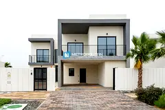 Corner 4BR+M I Vacant I Partial Golf Course View