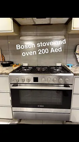 Bosch freestanding gas stove with built-in oven - good working condition