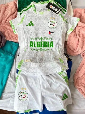 White Algeria Football Shorts (kids) - Size 4 to 6 years
