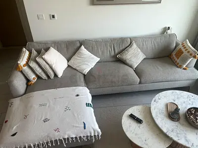 Light grey 3-seater sofa in good condition