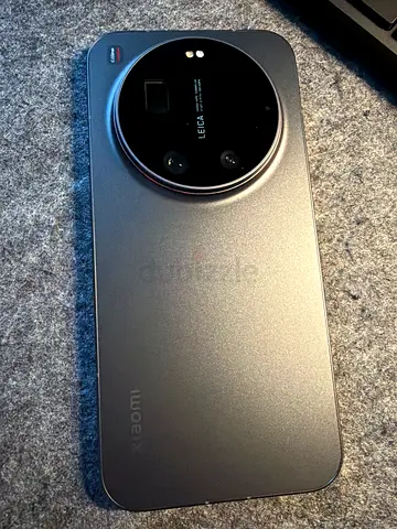 XIAOMI 17 ULTRA NEW 512GB with CAMERA KIT.