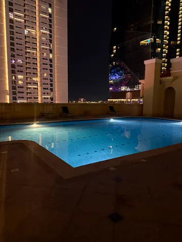 Mixed Luxury Apartment