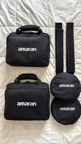 2 Amaran P60C + 2 Manfrotto 1052BAC Stands