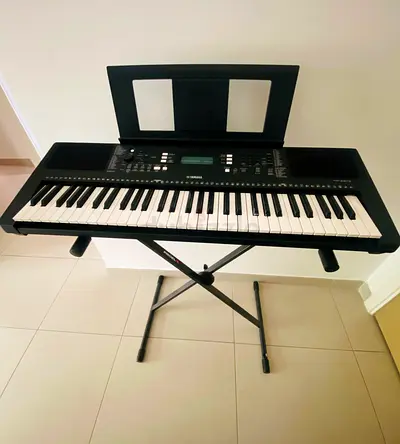 Yamaha PSR-E373 Keyboard + PROEL Stand | Excellent Condition | Great for Beginners