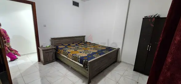 King size bed, side table and mattress 200 only