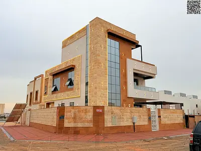 فرصة سكنية واستثمارية تملك فيلا شامل كهرباء ومياه 5 غرف نوم بمسبح وروف بسعر تنافسي