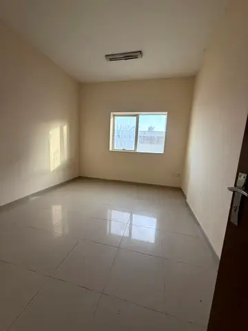 **1 Bedroom + Hall for Annual Rent in Al Majaz 2 with Balcony and Central AC – Excellent Space – Pr