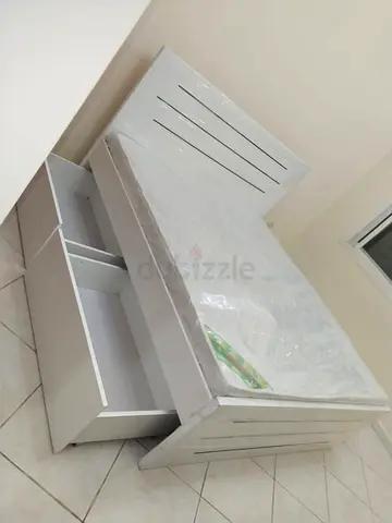 Brand New White Queen size Bed with Under-Storage drawers and Mattress