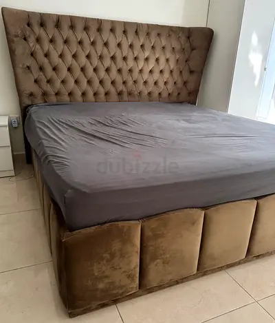 Bed King Size