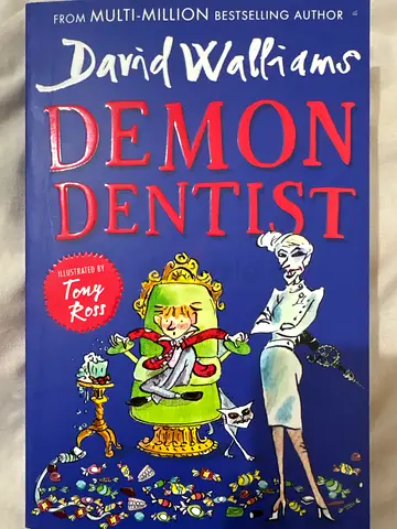 Demon Dentist by David Walliams (Illustrated by Tony Ross) - Hardcover/Good condition
