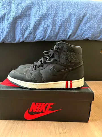 Jordan 1 Retro High Paris Saint German - Size 8.5US, 7.5UK,42EUR - Used, Good Condition.