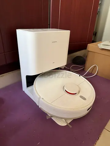 Robot vacuum cleaner