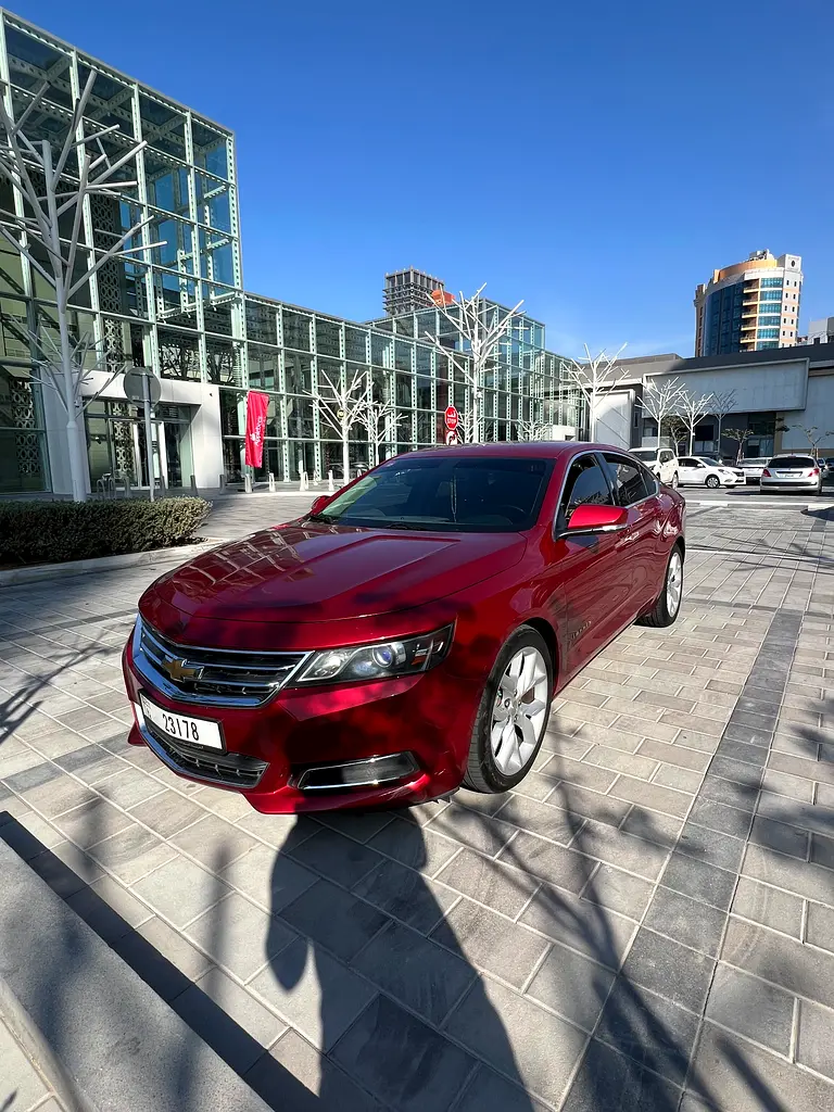 Chevrolet Impala 2014 — photo 1 of 12