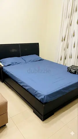 Wooden Queen size Bed