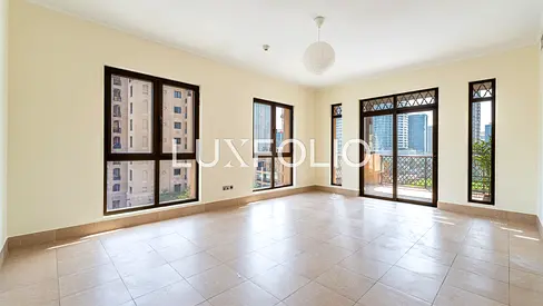 Unfurnished | Vacant | Excellent location