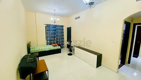 Executive Bed-space Available