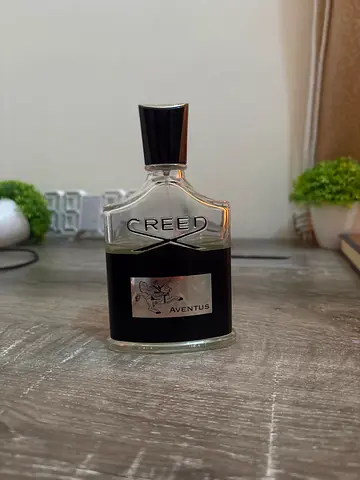 Creed Aventus Eau de Parfum bottle - authentic fragrance