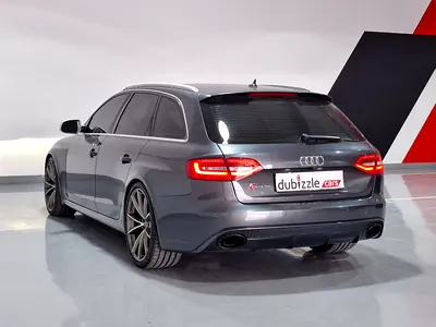 صورة 8 لـ 2016 AUDI RS4