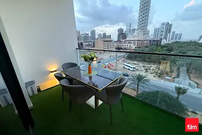 Upgraded Studio | Park View | 12 Cheques
