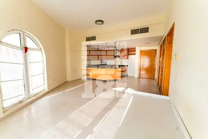 1 Bed +Store | Near Metro | High ROI