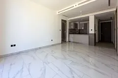 Low Floor I Genuine Resale I Multiple Units