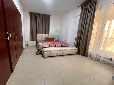 Bright 2 BR | Marina Views | Near to Metro / Tram