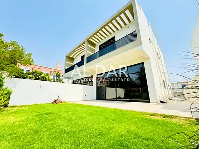 G+1 | CLOSED KITCHEN | PARK FACING | PRIVATE POOL