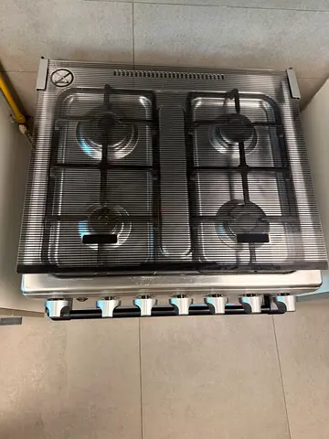 Freestanding 60cm Stainless Steel Gas Cooker with Oven - 4 Burners