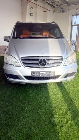 صورة 5 لـ 2014 Mercedes-BENZ VIANO