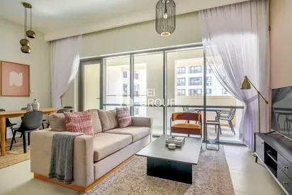 Corner Unit | Serviced Residence | Pool View