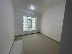 Spacious areas, open view, free maintenance, central air conditioning, prime location close to all s