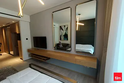 Prime Location / Fully Furnished / Spacious