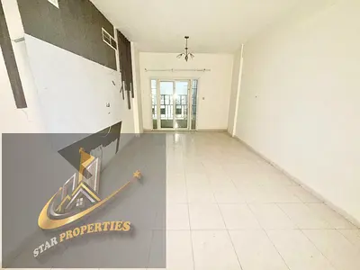 LIKE A NEW BUILDING BRAND NEW BIG SIZE 2 BHK 37 k 6 CHQS BALCONY SEPRATE HALL FULL FAMILY BUILDING