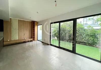 Best Location | 4BR+M | Next to Pool | Landscaped Garden