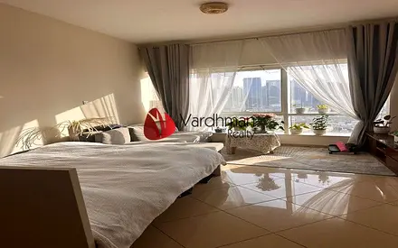 FULLY FURNISHED | SPACIOUS | CHILLER FREE
