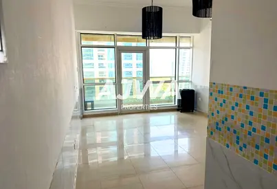 1 BHK / unfurnished / Lake view / Close to DMCC MS