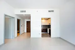 Luxury 1-Bedroom Apartment | Full Canal View