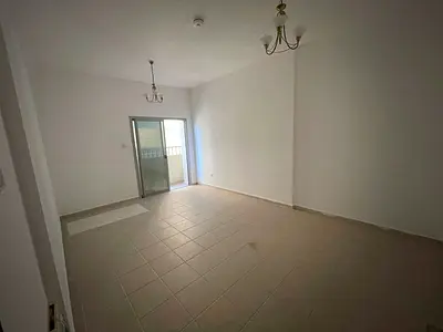 Spacious areas, open view, free maintenance, central air conditioning, prime location close to all services,