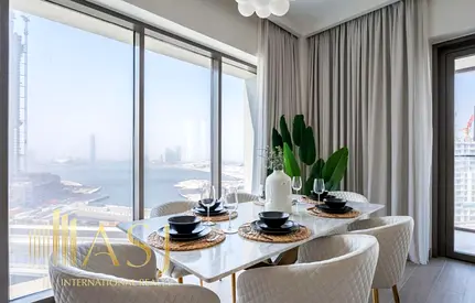 VACANT SOON | UPGRADED | CANAL VIEW