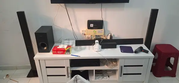 Tv Table in good condition white